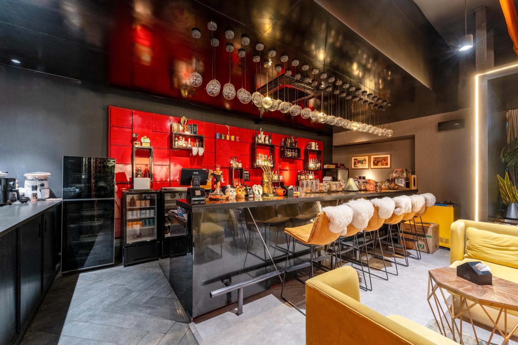 Hesu Designer Hotel & Suites -Near Xi'An Drum Tower And Yongning Gate -Free Laundry Luggage Storage -Kitty Cafe With Freshly Ground Coffee -24H Front Desk -English Service 外观 照片
