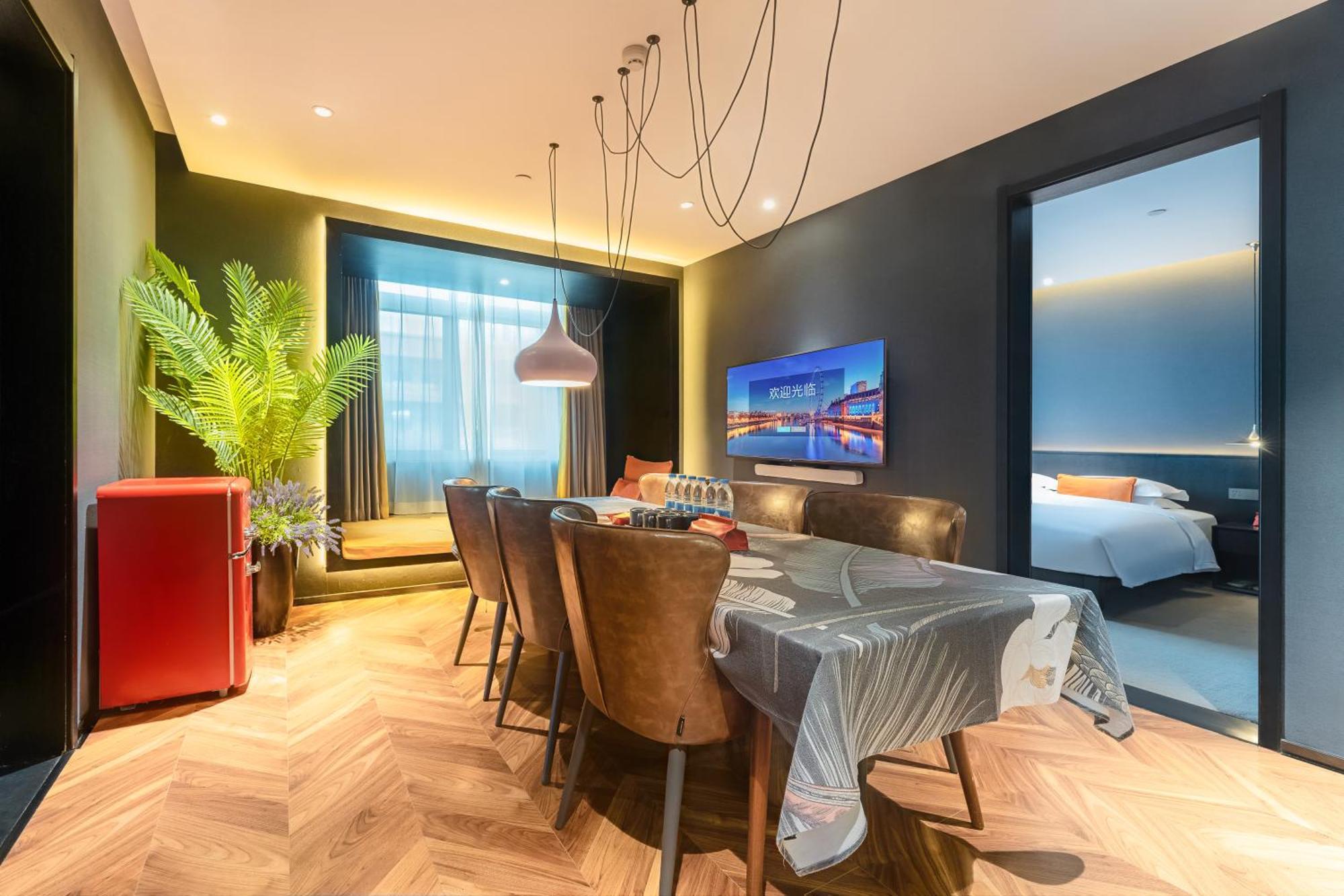 Hesu Designer Hotel & Suites -Near Xi'An Drum Tower And Yongning Gate -Free Laundry Luggage Storage -Kitty Cafe With Freshly Ground Coffee -24H Front Desk -English Service 外观 照片